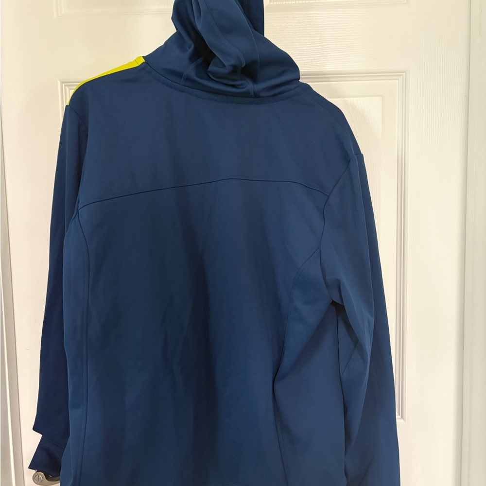 Men's Blue and Yellow Jacket - Picture 7 of 7